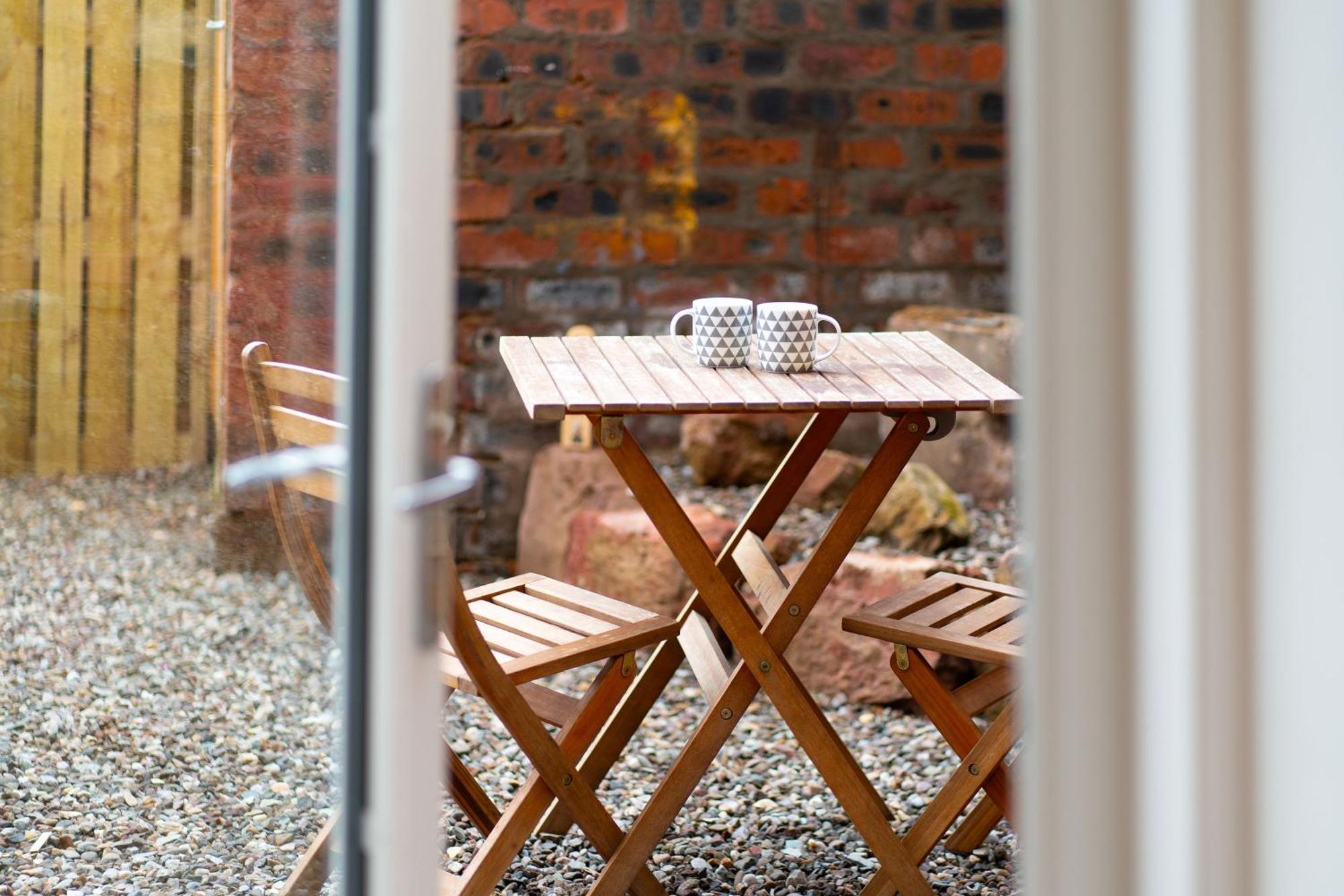 ブレアゴーリーGrange8 Luxury Snug & Courtyard In Blairgowrieアパートメント エクステリア 写真